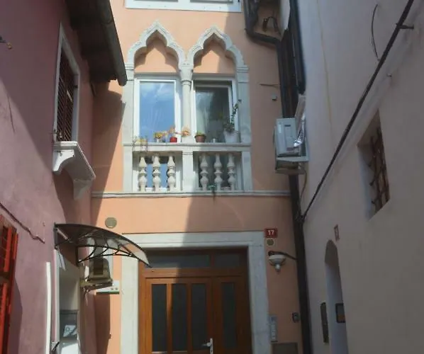 Terra, Center * 科佩尔